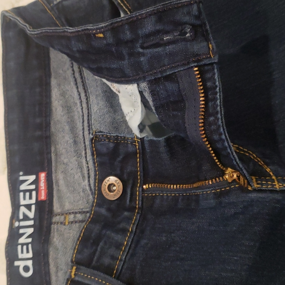 Denizen levis - Picture 10 of 11